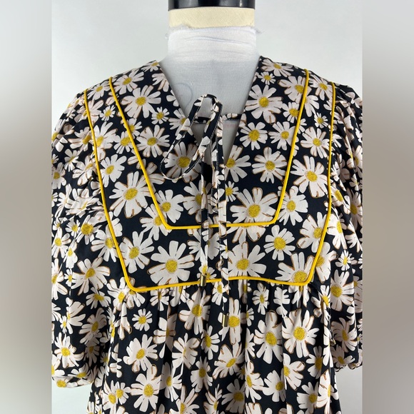 💚 3491. Daisy Floral Tie Front Mini Dress - Picture 7 of 11